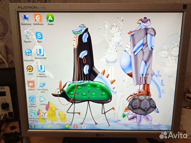 Монитор LG flatron l1718s