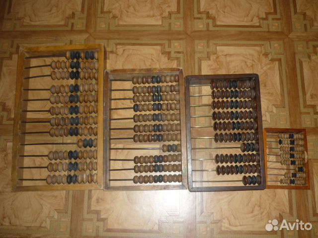 Советские деревяные счеты