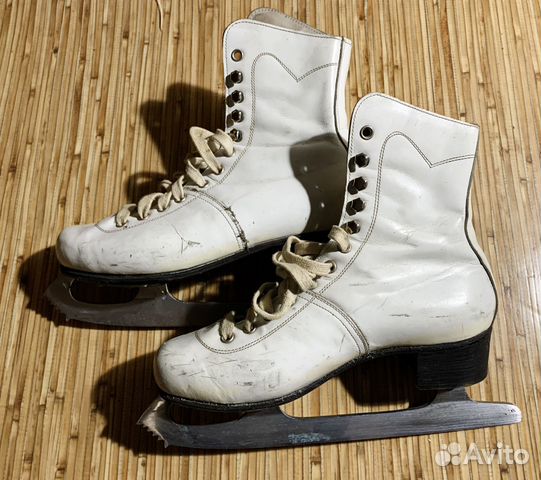 Коньки. Фигурные. Женские