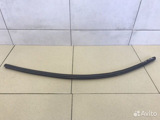 Уплотнитель (внутри) S40 2004-2012