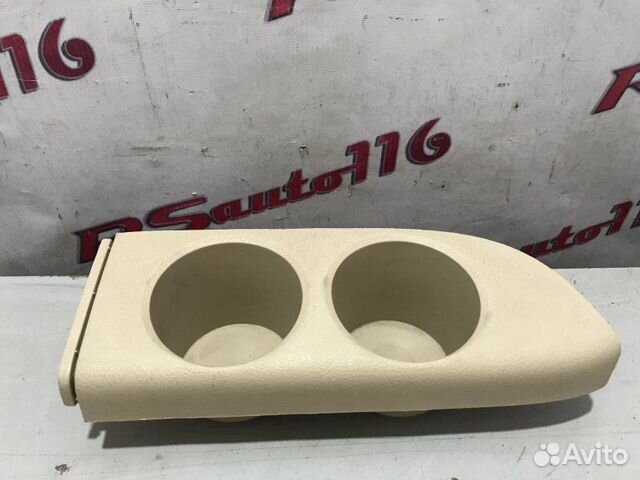 Подстаканник Toyota Land Cruiser 200