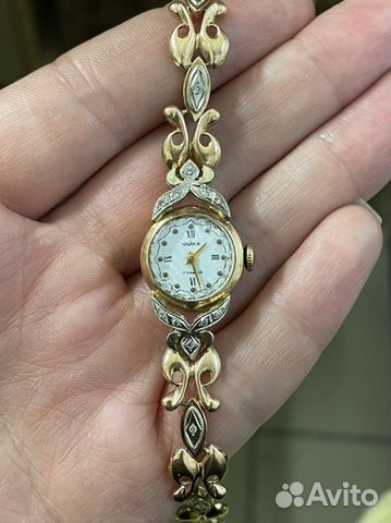 Часы Чайка с бриллиантами