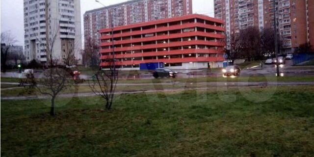 Машиноместо, 14 м²