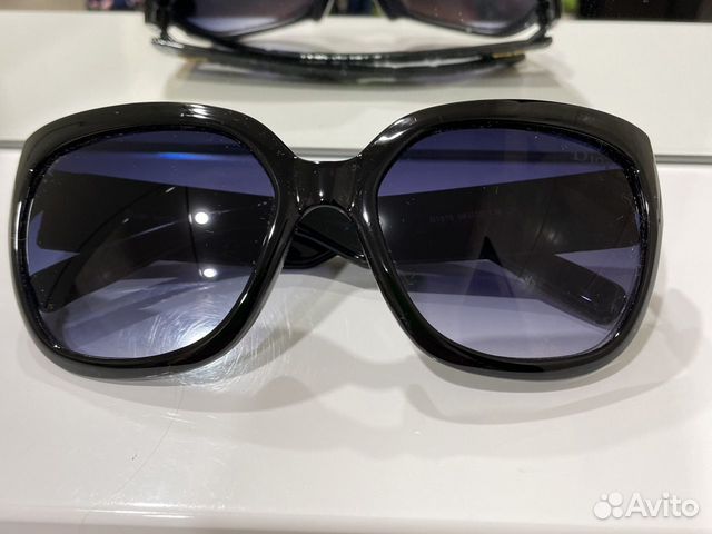 Солнцезащитные очки