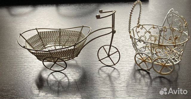 Колясочка игрушечная