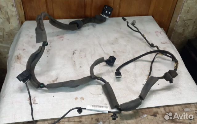 Проводка передней правой двери Ford Focus 3