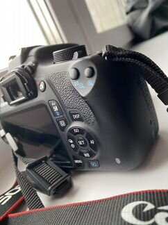 Зеркальный фотоаппарат canon 1200d