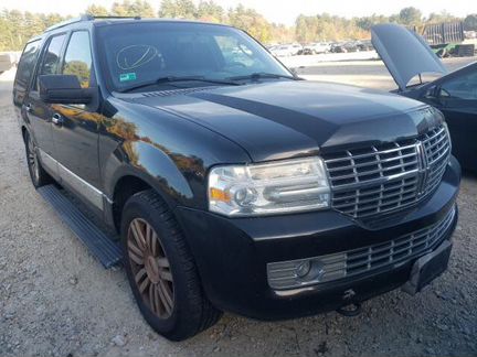 В разборе Lincoln Navigator 2008 год
