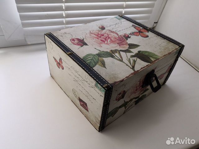 Шкатулка сундучок