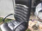 Офисное кресло для руководителя бу объявление продам
