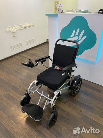 Коляска инвалидная с электроприводом