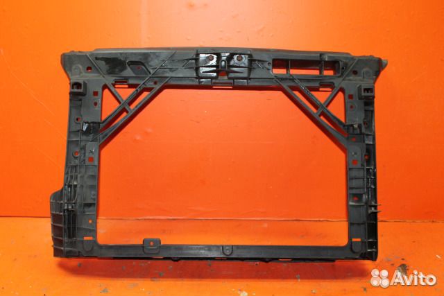 Передняя панель (телевизор) Skoda Rapid 2012-2020