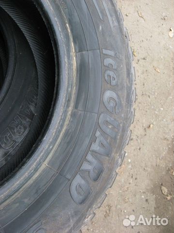 Yokohama IceGuard Stud IG65 215/65 R16 102T