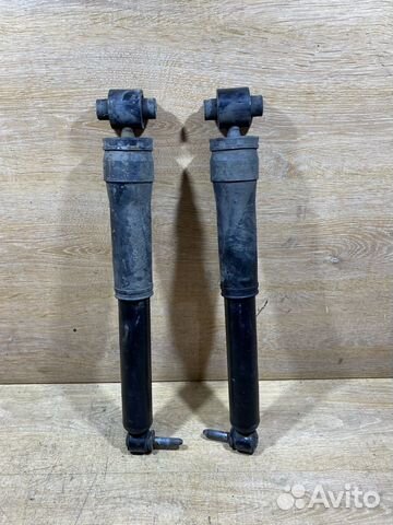 Комплект задних амортизаторов Renault Megane 3 141