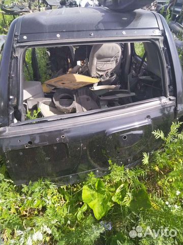 Крышка багажника Ленд Ровер