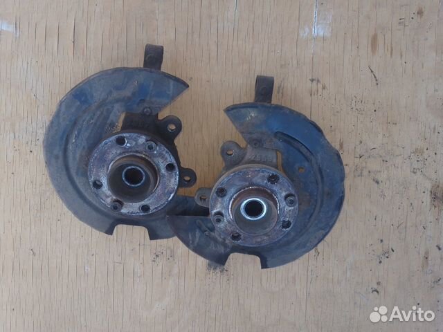 Кулак Logan Sandero Largus