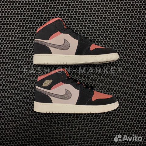 Кроссовки Женские Air Jordan 1 Mid 