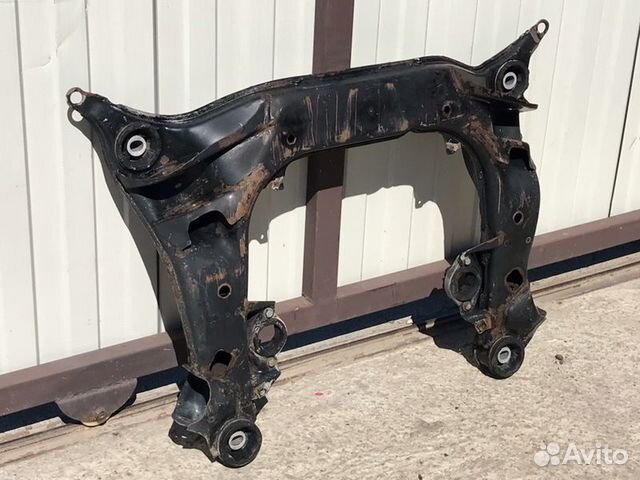 Подрамник передний Volkswagen Passat B5 3B2 2000