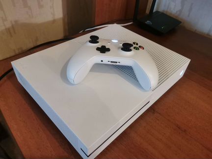 Xbox One S