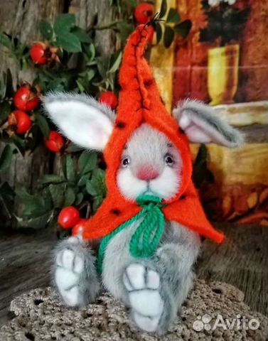 Игрушка заяц