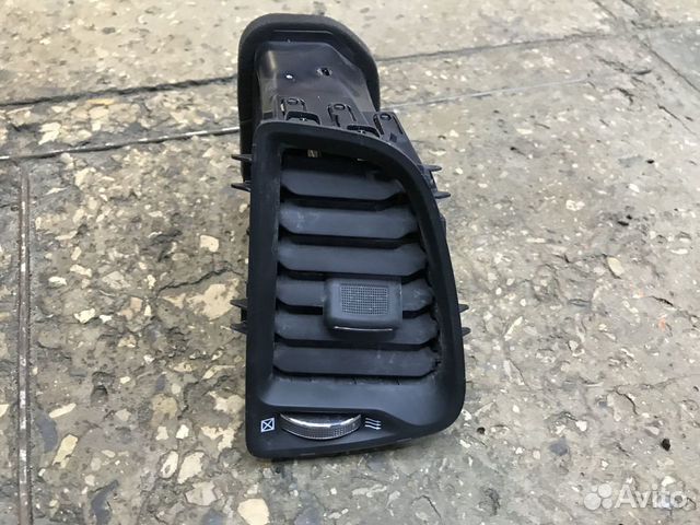 Воздуховод внутренний правый Dodge Challenger LA