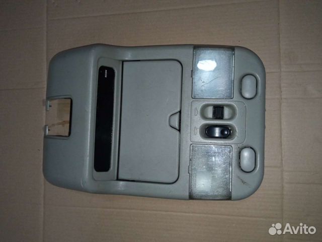 Nissan Patrol y61 Центральный плафон салона