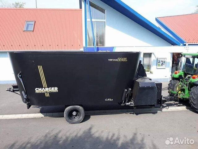 Миксер-кормораздатчик Celikel Charger V20, 2023