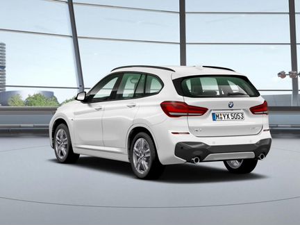 BMW X1 2.0 AT, 2022