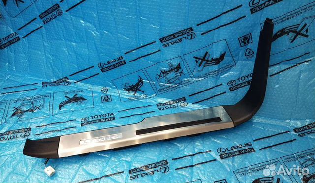 Накладка порога Lexus Lx 570 перед R внутренняя