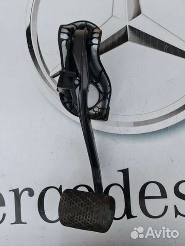 Педаль тормоза Mercedes GLK204