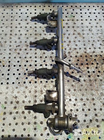 Рейка топливная (рампа) Audi A6