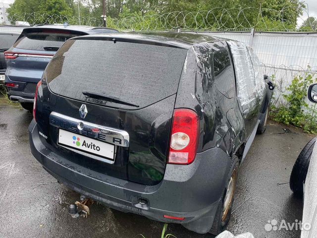 Renault Duster 1.6 МТ, 2012, битый, 213 996 км