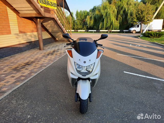 Максискутер Yamaha Majesty YP250