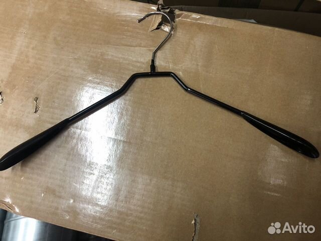 Плечики с резиновым покрытием