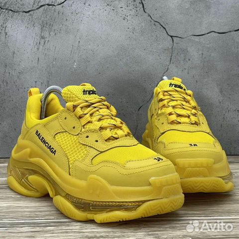 Кроссовки Balenciaga Triple S Yellow