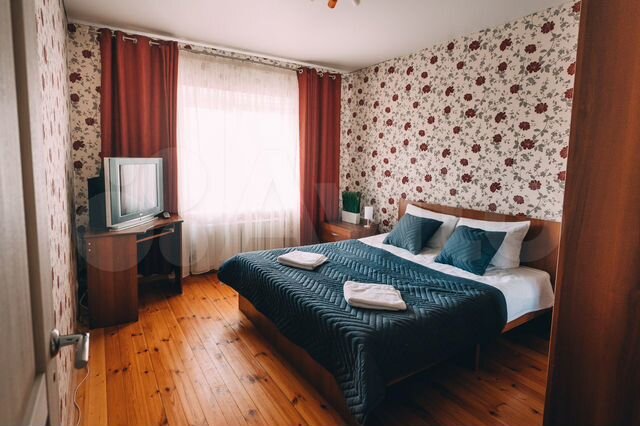 2-к. квартира, 70 м², 3/5 эт.