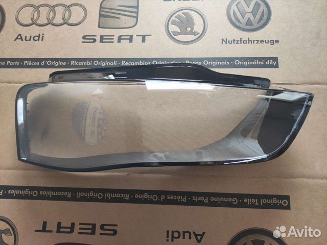 Стекло фары Audi A4 B8