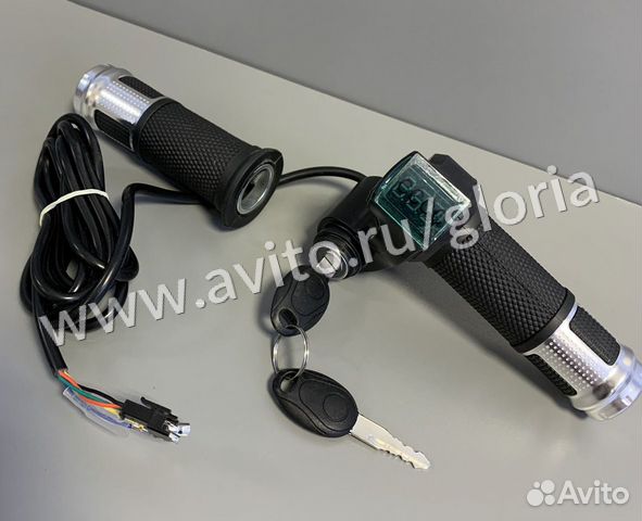Ручка газа с грипсой и вольтметром 36-48v