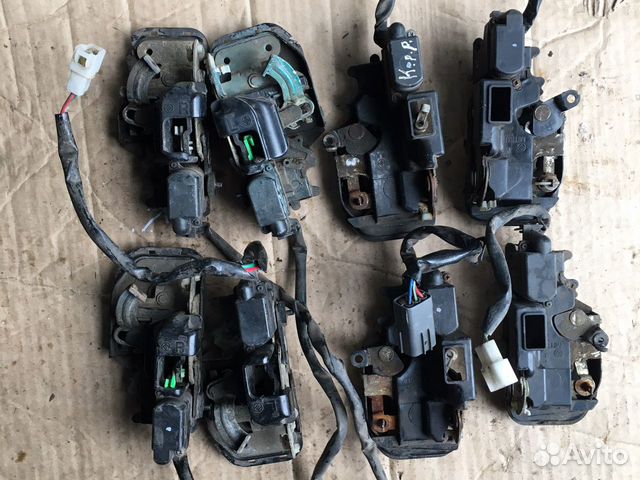 Замок двери Mazda 626 GE 91-97 гг