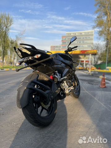 Bajaj pulsar ns200