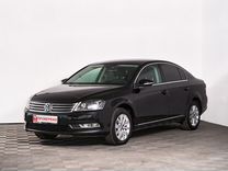 Volkswagen Passat, 2013, с пробегом, цена 699 000 руб.