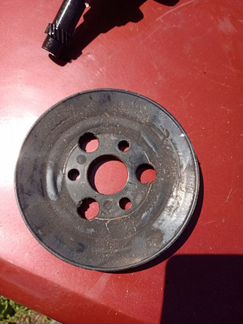 Шкив насоса гура Audi 80 Б3/Б4 2,3 NG