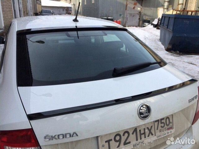 Заднее стекло Шкода Октавия а7