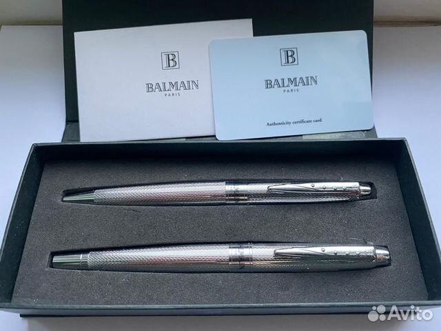 Шарикова и рольная ручка Balmain