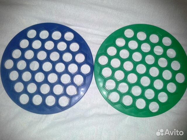 Пельменница пластмассовая