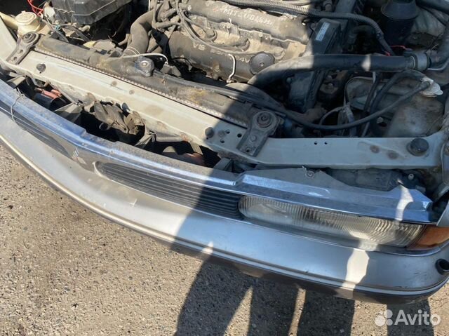 Рамка радиаторов Mitsubishi Diamanté 1