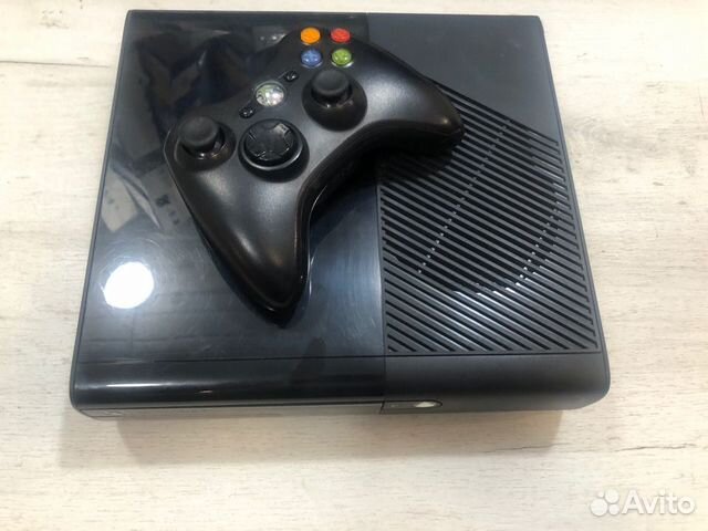 X-Box 360E 320gb + 84 топ игры