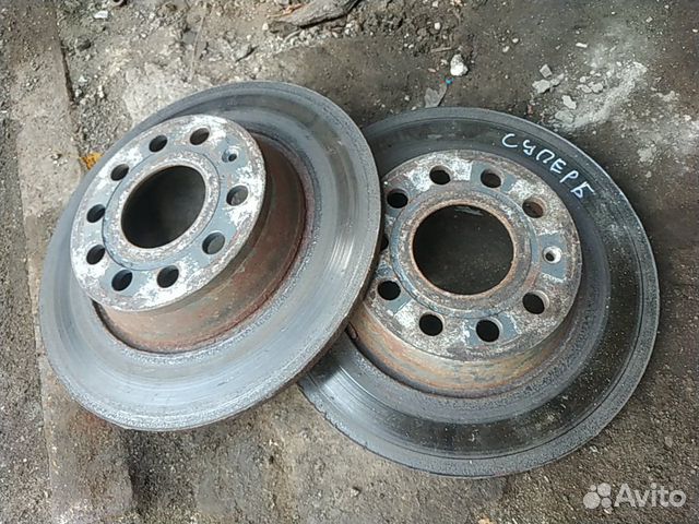 Задний тормозной диск skoda superb 2014 г