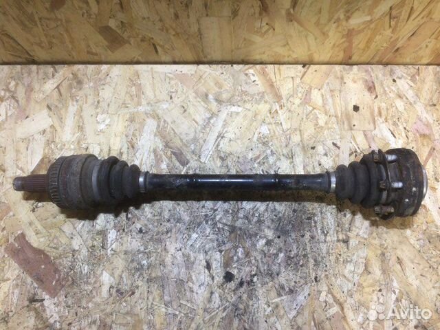 33217561784 Полуось задняя левая BMW E90 E87