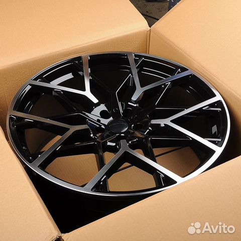Диски на BMW X6 (G06), X5 (G05), X7(G07) разноширо